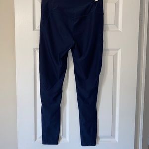 Like New! Nike High-Rise Navy Leggings 28”